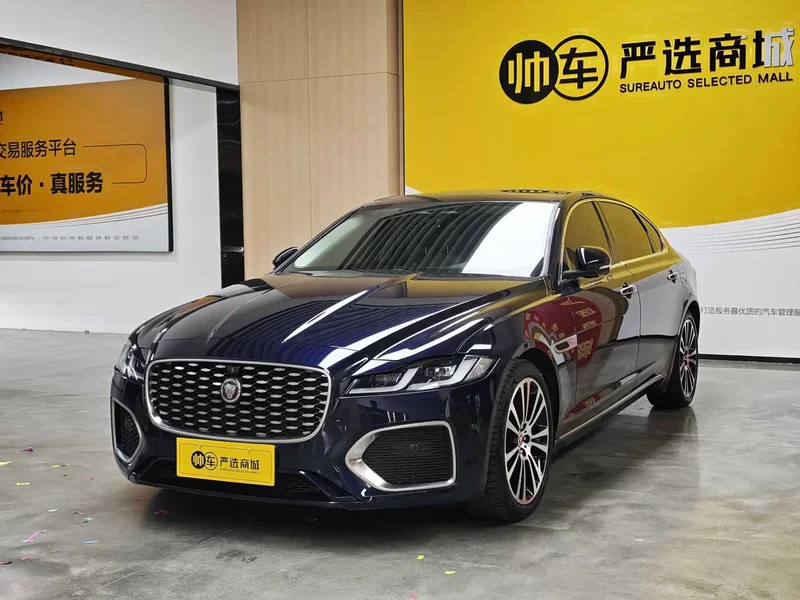 Jaguar XFL — фото 1