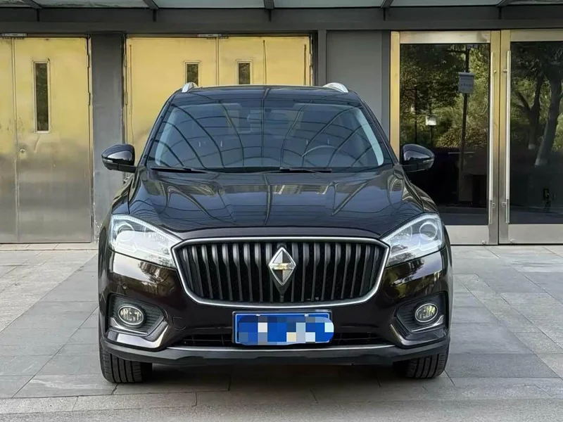Borgward BX7 — фото 2