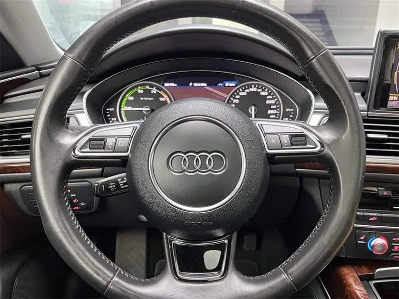 Audi A6L New Energy — фото 11