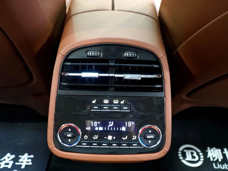 Lincoln Continental — фото 15