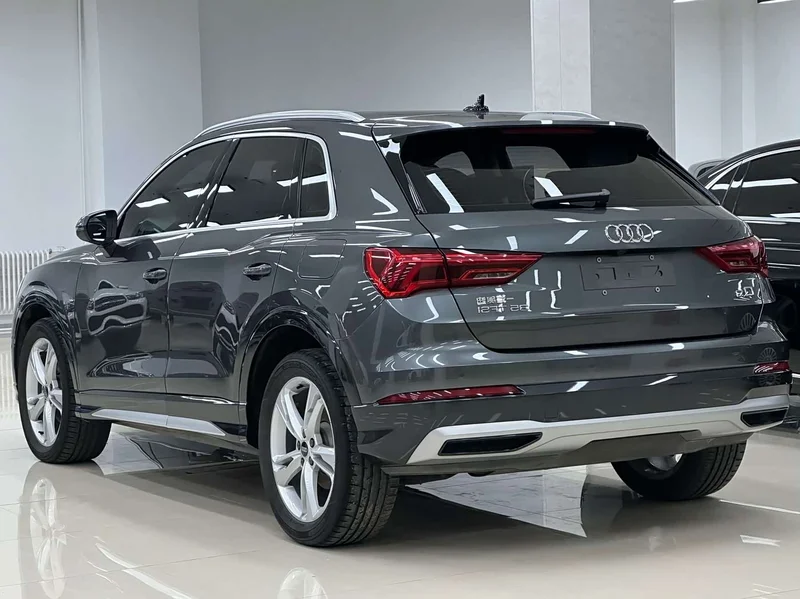 Audi Q3 — фото 8
