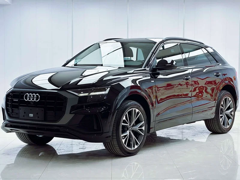 Audi Q8 — фото 9