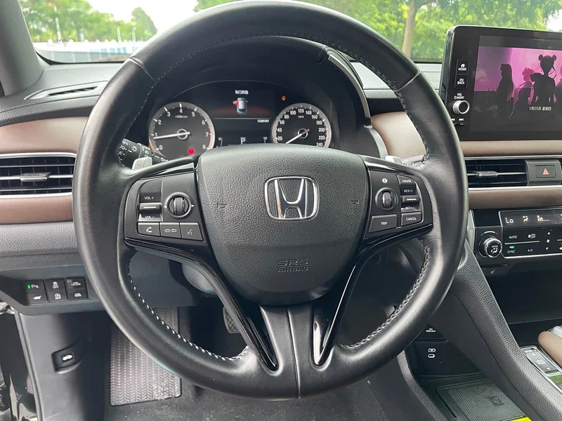 Honda UR-V — фото 22