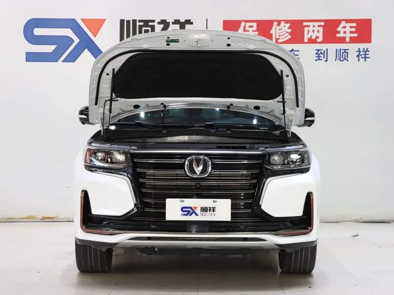 Changan CS95 — фото 19