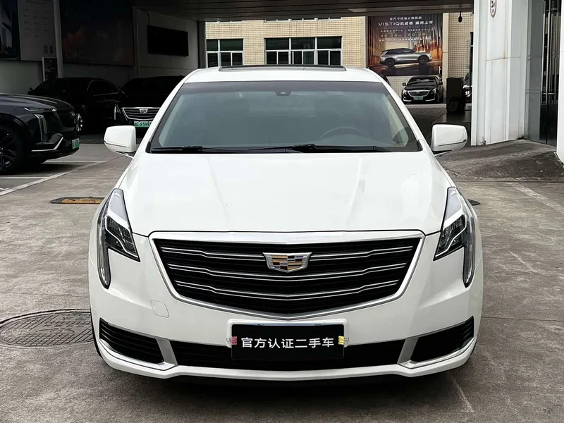 Cadillac XTS — фото 2