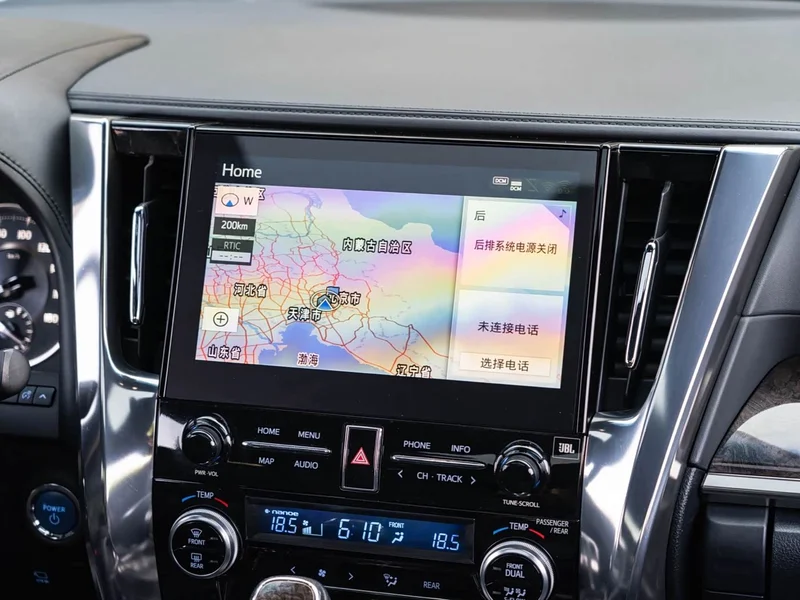 Toyota Alphard — фото 15