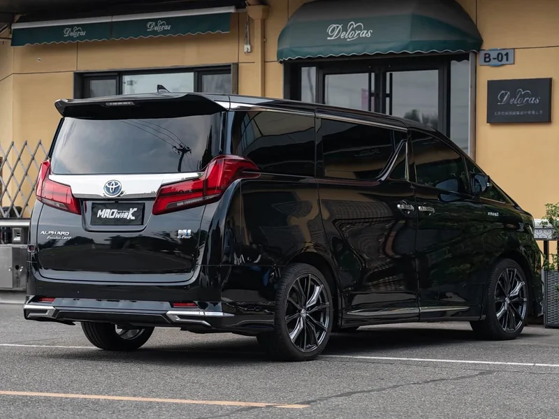 Toyota Alphard — фото 5