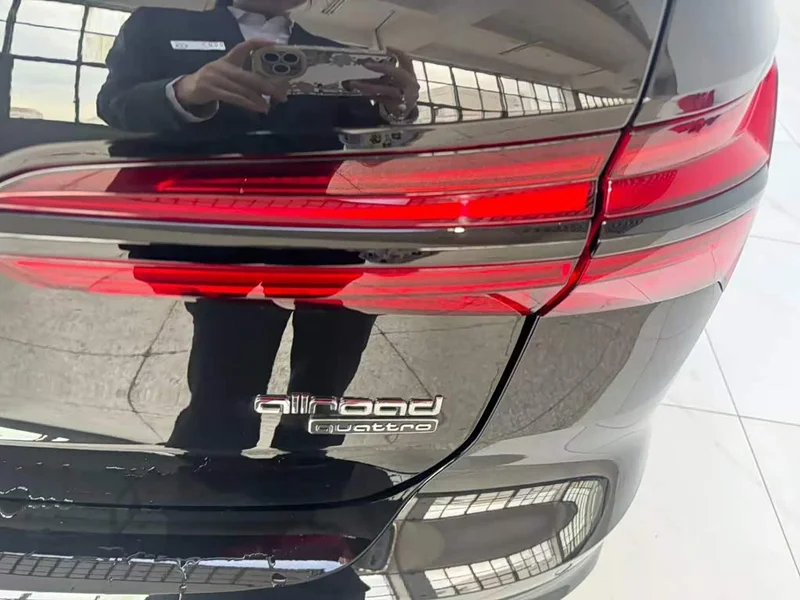 Audi A6 — фото 19
