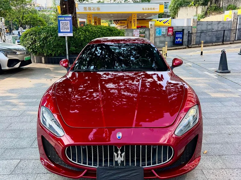 Maserati GranTurismo — фото 2