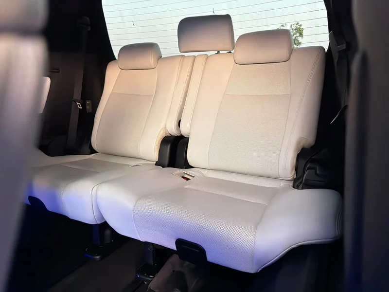 Toyota Alphard — фото 15