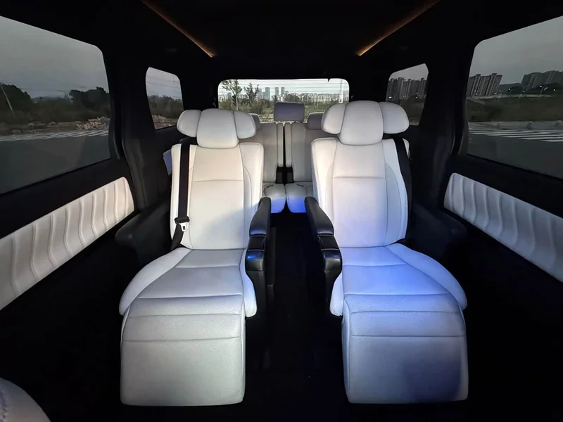 Toyota Alphard — фото 16
