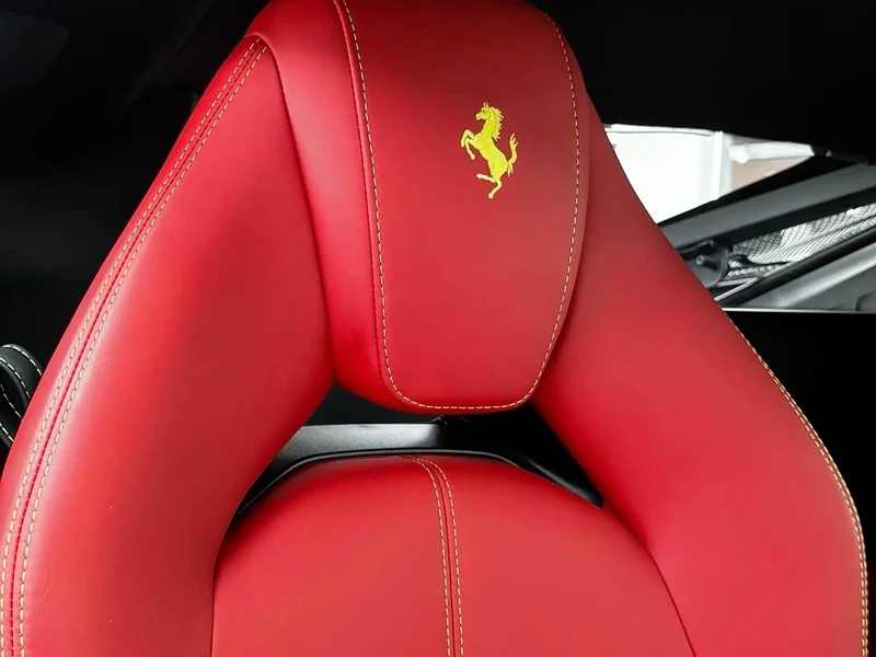 Ferrari F8 — фото 14