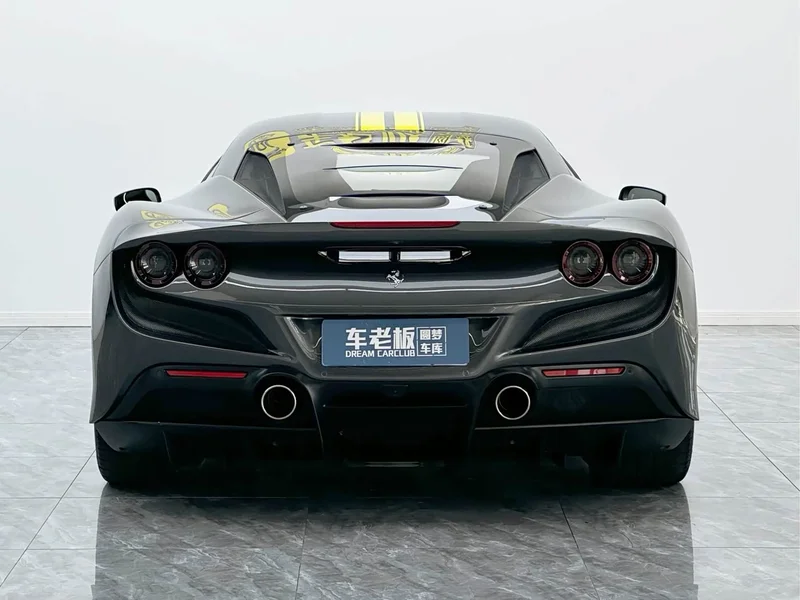 Ferrari F8 — фото 5