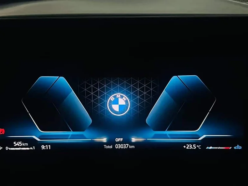 BMW X1 — фото 11