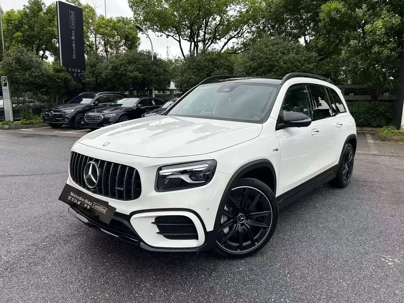 Mercedes-Benz GLB AMG — фото 1