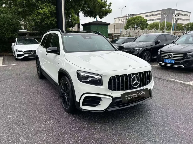 Mercedes-Benz GLB AMG — фото 3