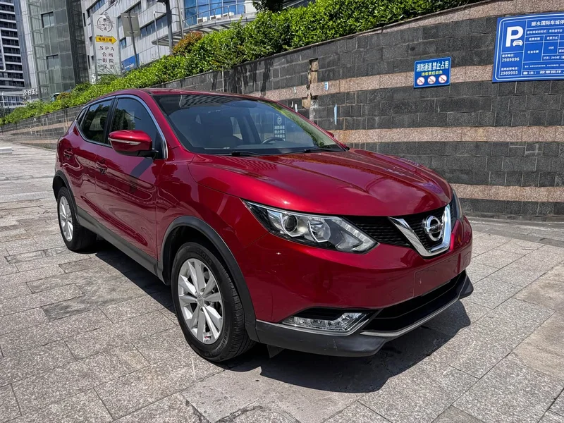 Nissan Qashqai — фото 5