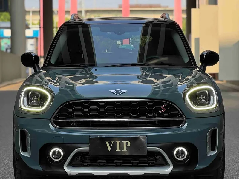 MINI COUNTRYMAN — фото 2