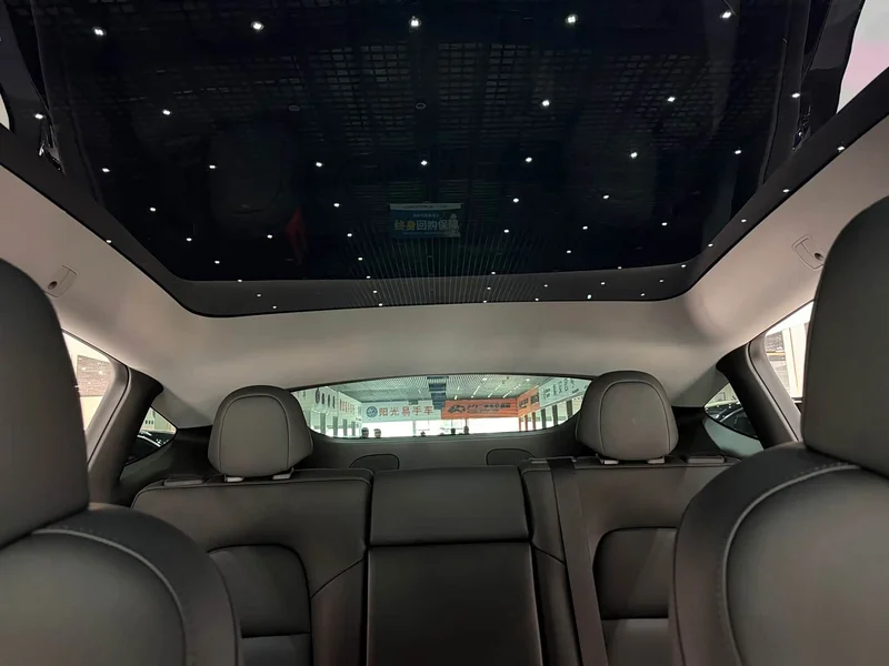 Tesla Model Y — фото 13