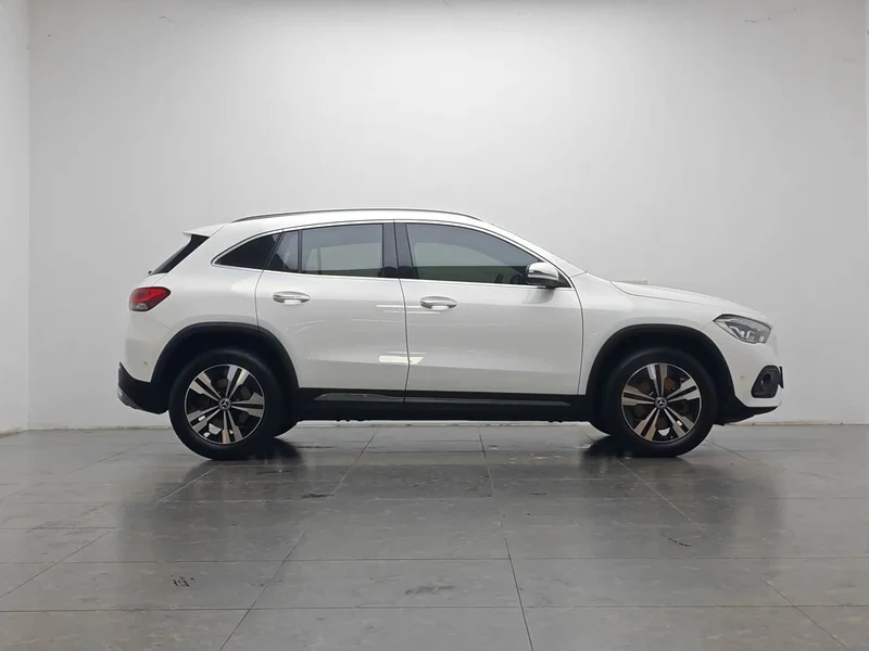 Mercedes-Benz GLA — фото 11