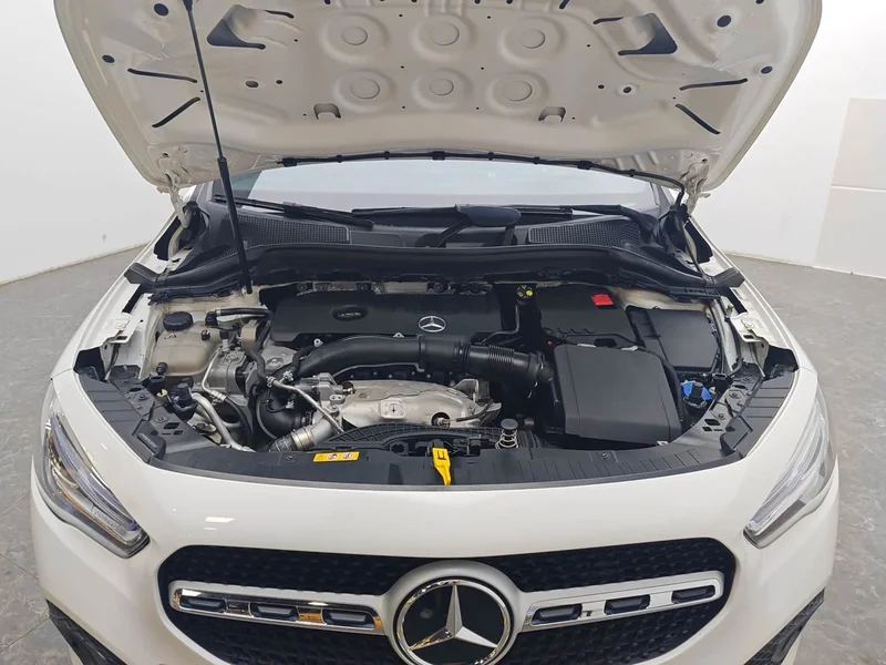 Mercedes-Benz GLA — фото 13
