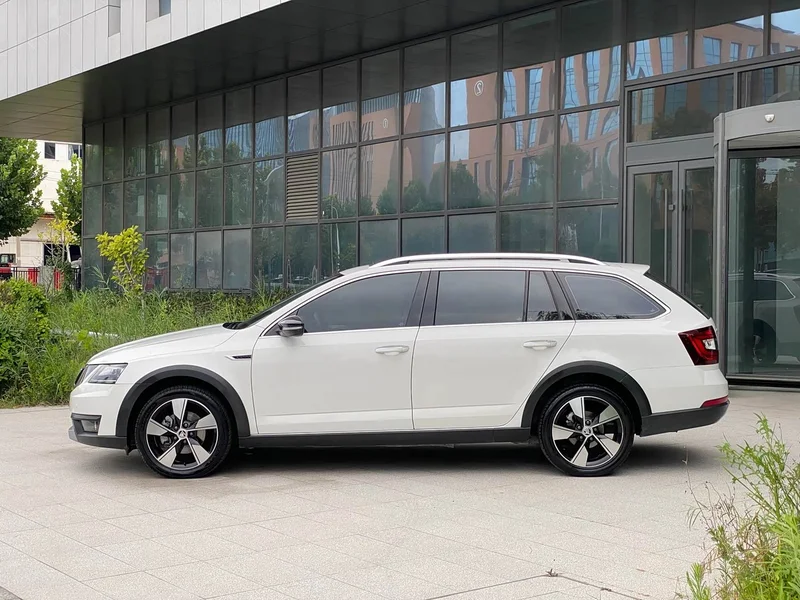 Volkswagen Octavia — фото 14