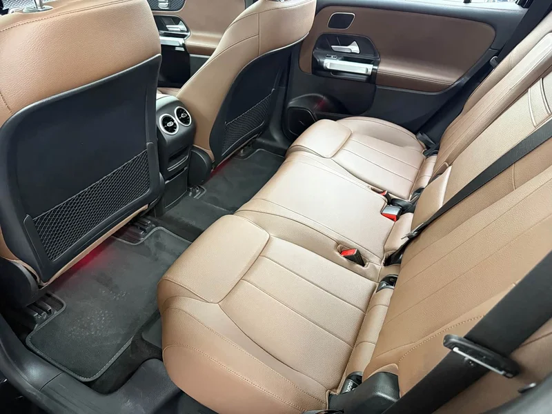 Mercedes-Benz EQB — фото 12