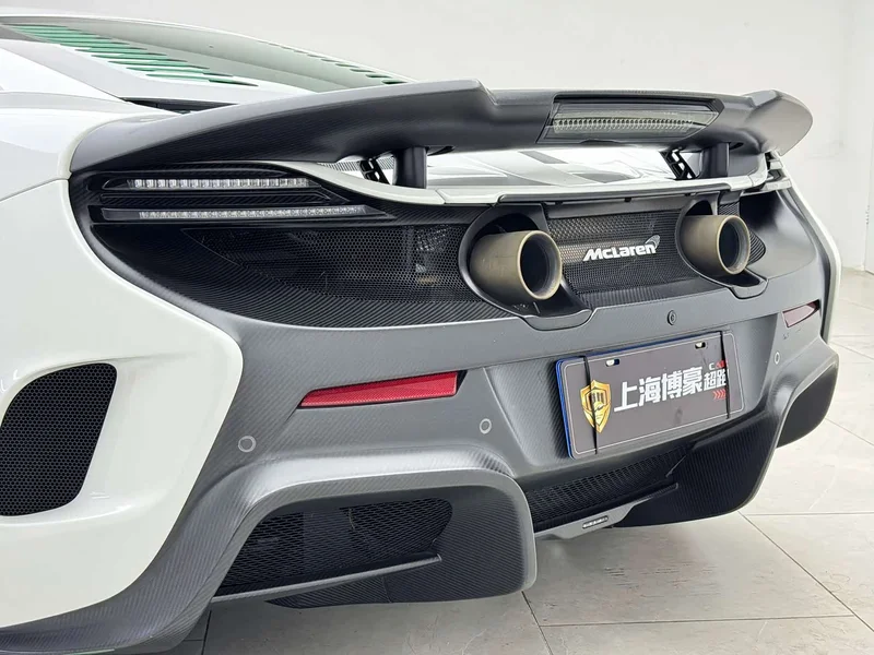 McLaren 675LT — фото 18