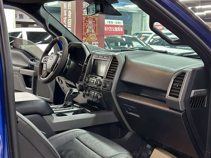 Ford F-150 Raptor — фото 12