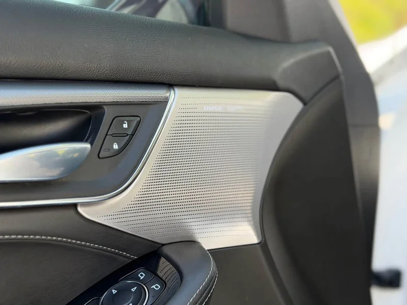 Cadillac CT5 — фото 12
