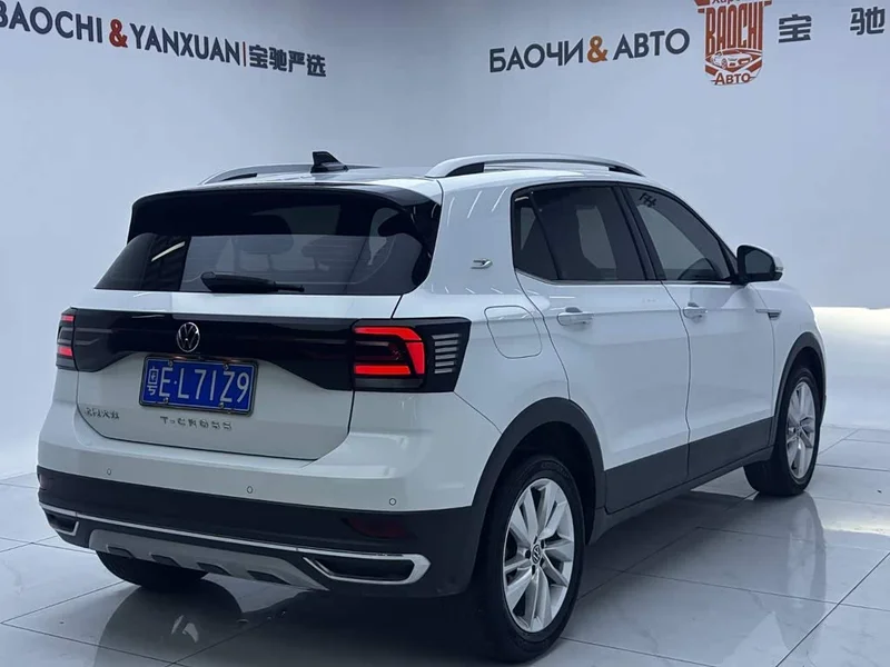 Volkswagen T-Cross — фото 6