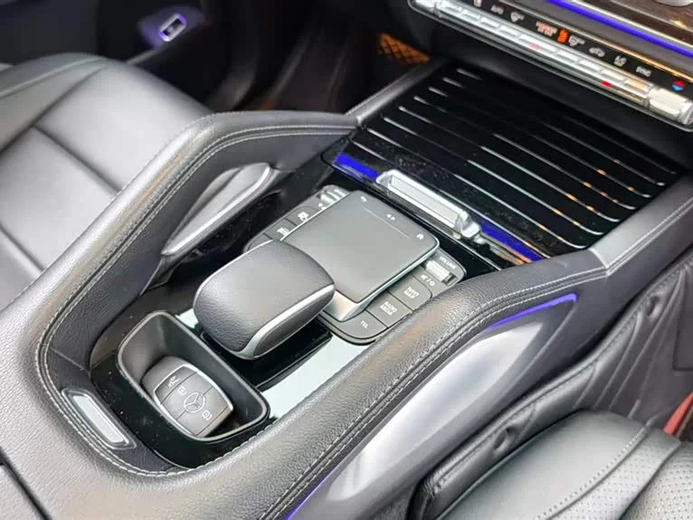Mercedes-Benz GLE — фото 12