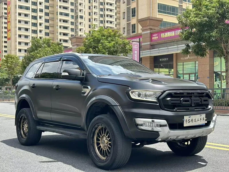 Ford Everest — фото 7