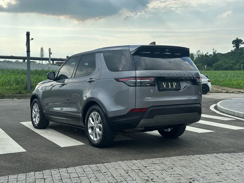 Land Rover Discovery — фото 12