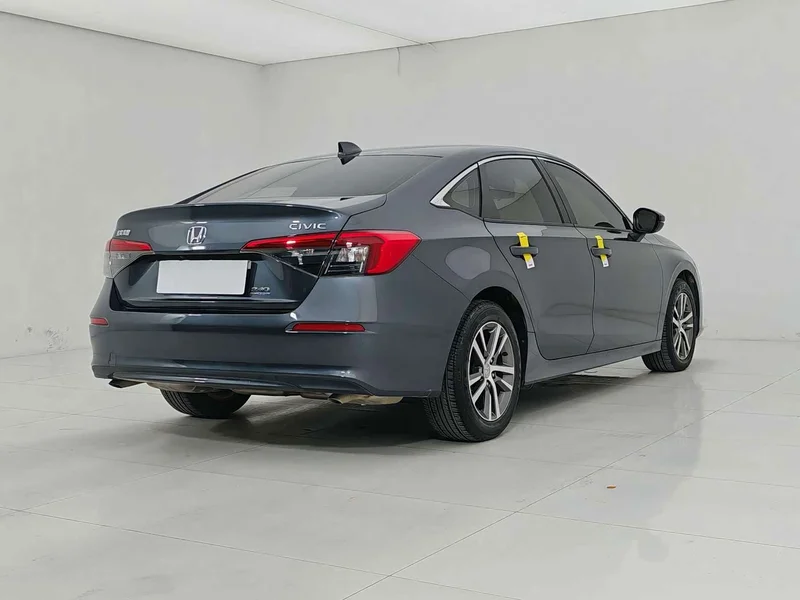 Honda Civic — фото 20