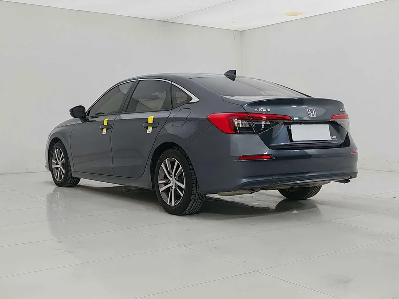 Honda Civic — фото 5