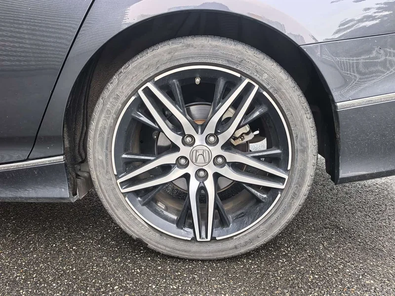 Honda Accord — фото 16
