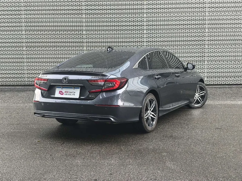 Honda Accord — фото 5