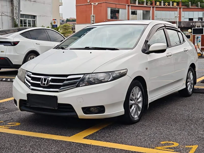 Honda City Classic — фото 1