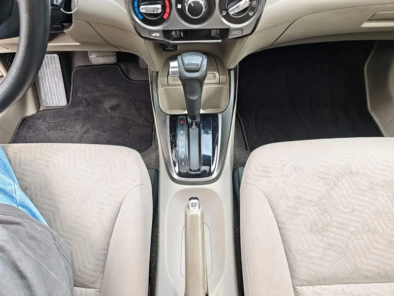 Honda City Classic — фото 16