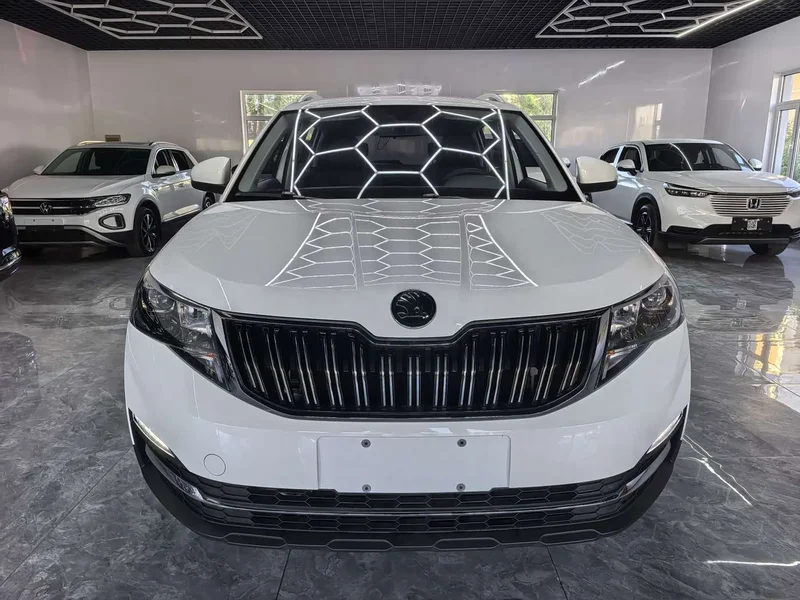 Skoda Kamiq — фото 1