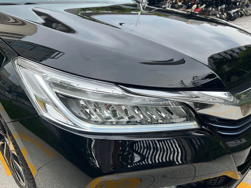 Honda Accord — фото 15