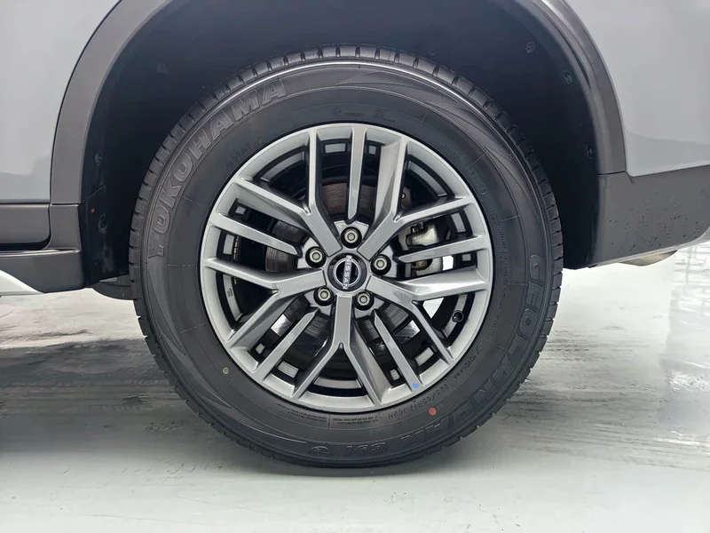Nissan X-Trail — фото 13