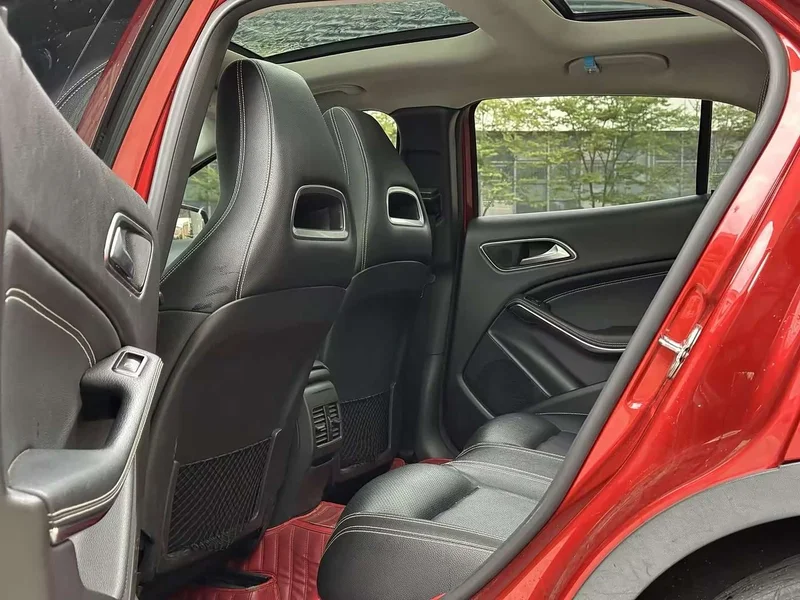 Mercedes-Benz GLA — фото 14