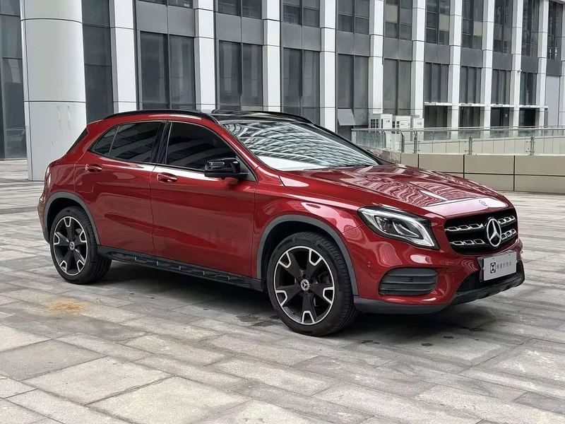 Mercedes-Benz GLA — фото 3