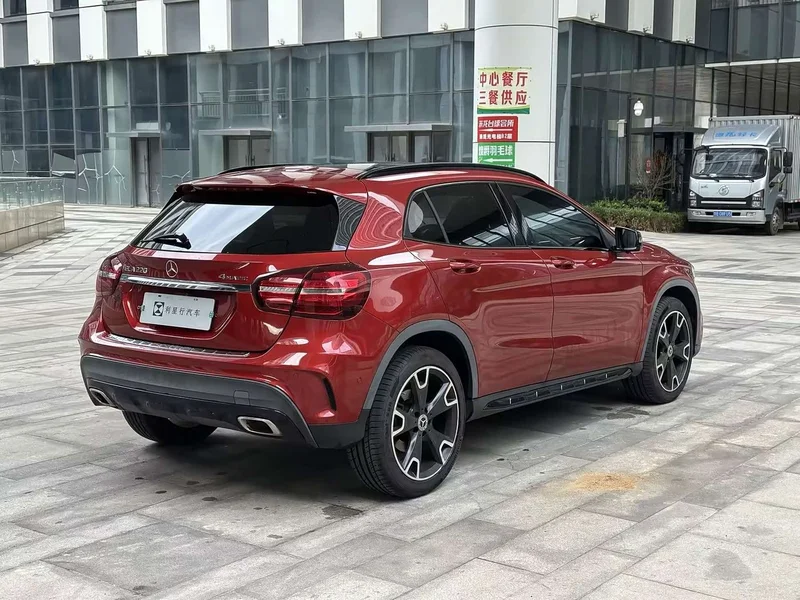 Mercedes-Benz GLA — фото 4