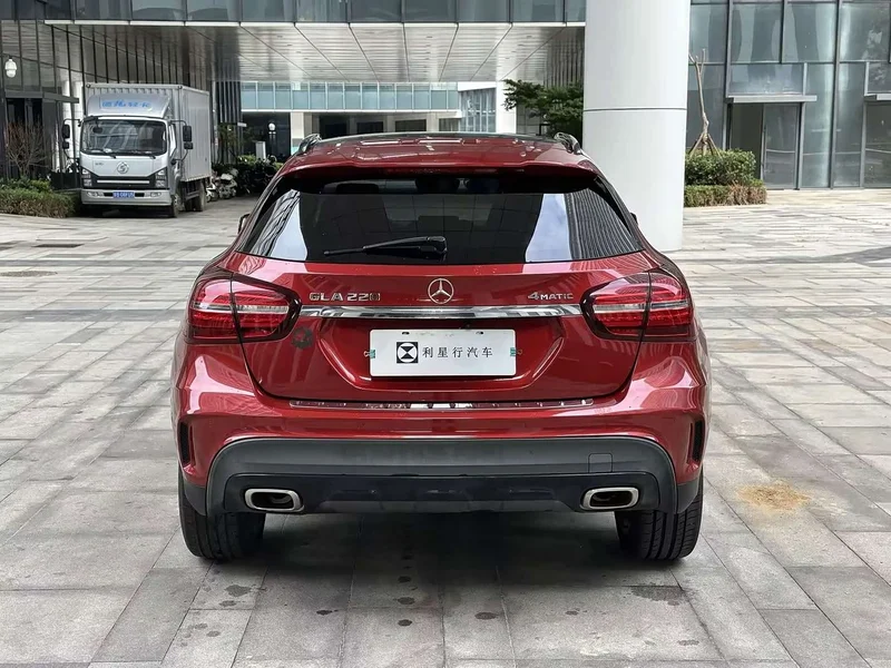 Mercedes-Benz GLA — фото 5