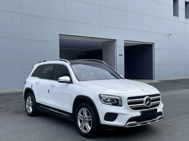 Mercedes-Benz GLB — фото 3