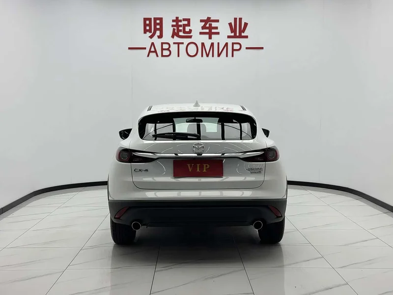 Mazda CX-4 — фото 10