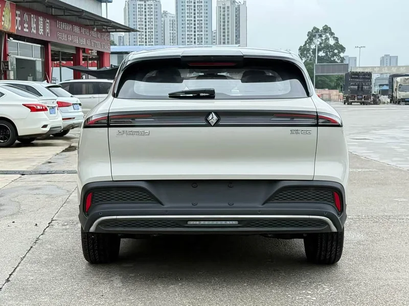 Baojun E6 — фото 5